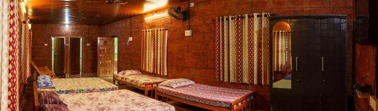Jasmine Land Homestay Udupi Esterno foto
