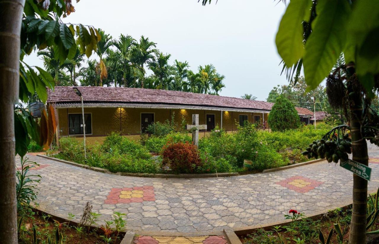 Jasmine Land Homestay Udupi Esterno foto